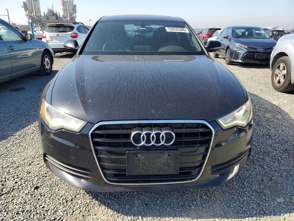 53655386 :رقم المزاد ، WAUDFAFC9CN147316 vin ، 2012 Audi A6 مزاد بيع