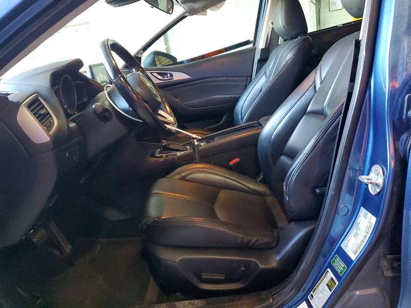 Продаж на аукціоні авто 2018 Mazda 3, vin: 3MZBN1L39JM235921, номер лоту: 52895126