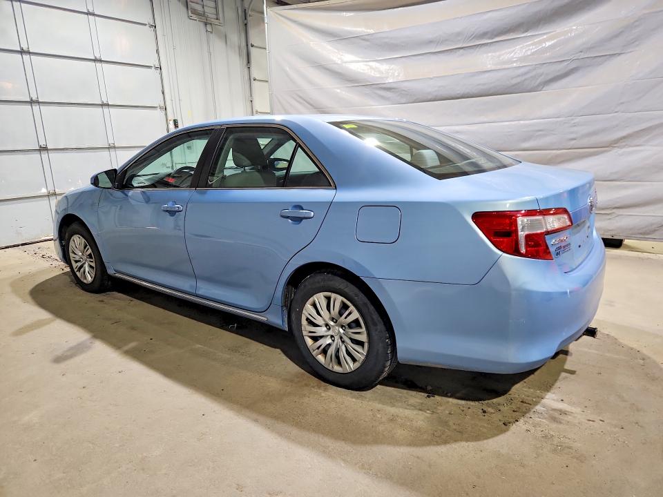 53225726 :رقم المزاد ، 4T1BF1FK3CU571951 vin ، 2012 Toyota Camry مزاد بيع
