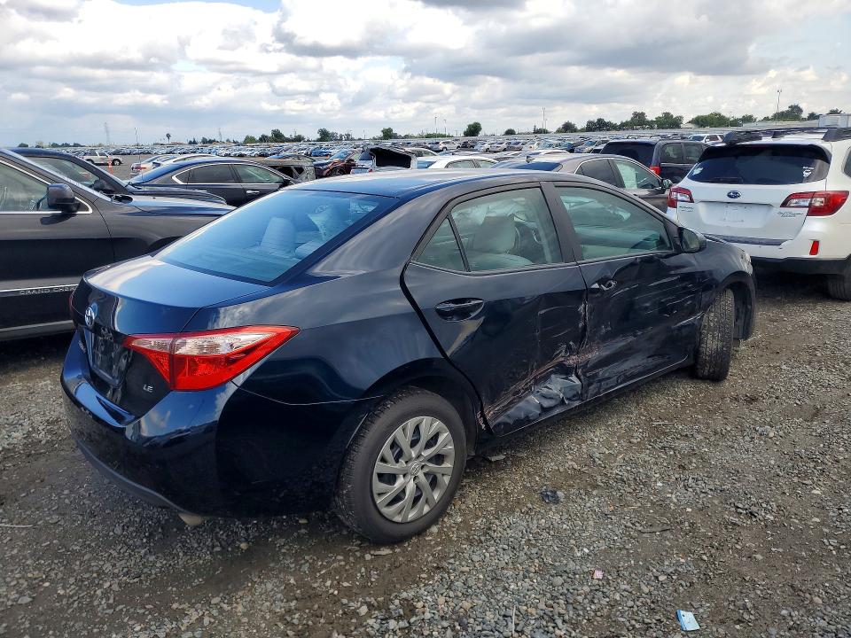 Продажа на аукционе авто 2019 Toyota Corolla, vin: 2T1BURHE2KC192676, номер лота: 52463326