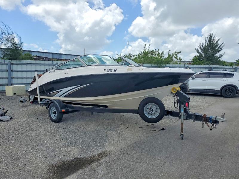 Продаж на аукціоні авто 2016 Yam Boat, vin: YAMC0022J516, номер лоту: 54887176
