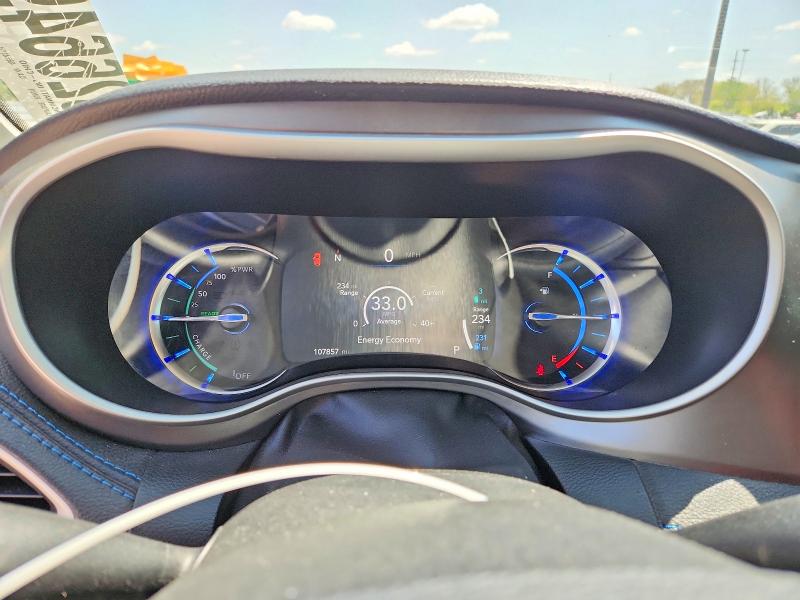 2021 Chrysler Pacifica მანქანა იყიდება აუქციონზე, vin: 2C4RC1L73MR585861, აუქციონის ნომერი: 52664926