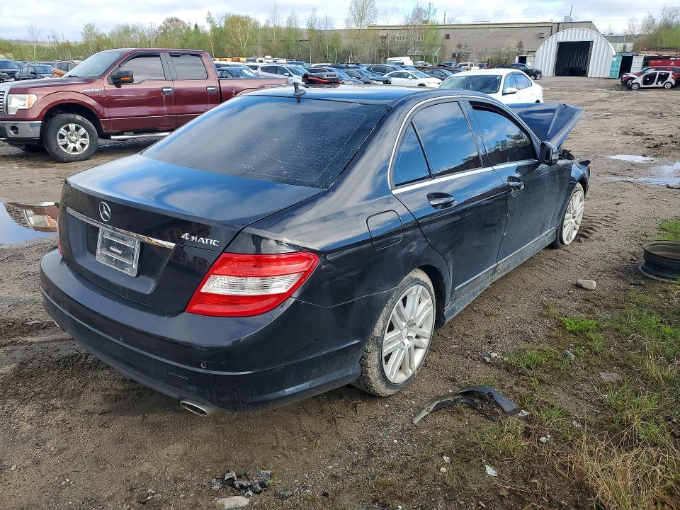 2011 Mercedes-benz C მანქანა იყიდება აუქციონზე, vin: WDDGF8FB4BA516014, აუქციონის ნომერი: 52553456