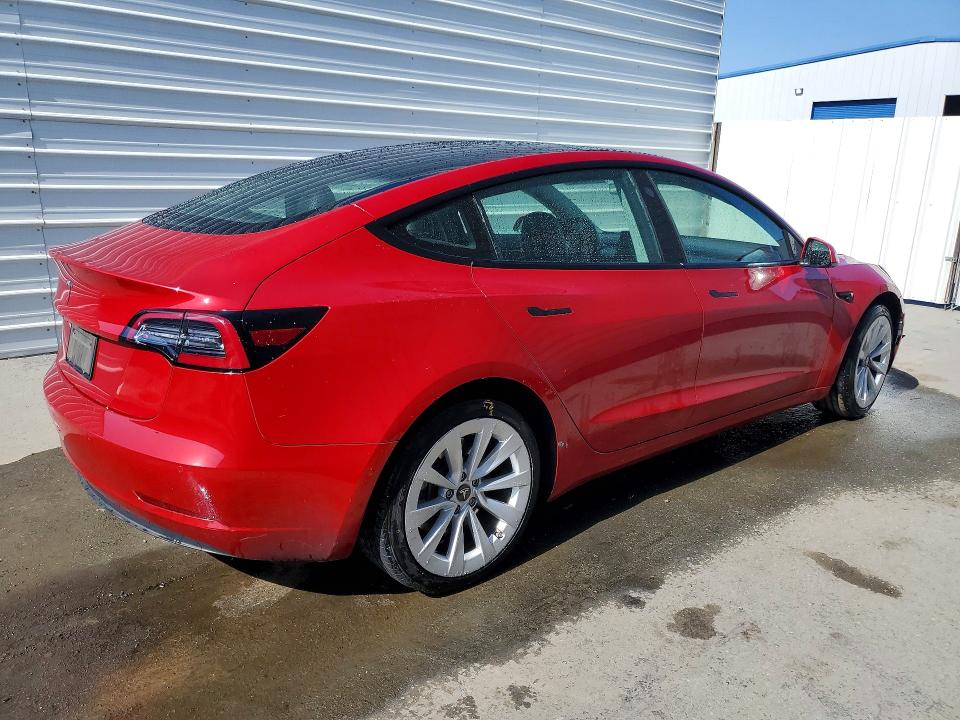 52080276 :رقم المزاد ، 5YJ3E1EA6NF304092 vin ، 2022 Tesla Model 3 مزاد بيع
