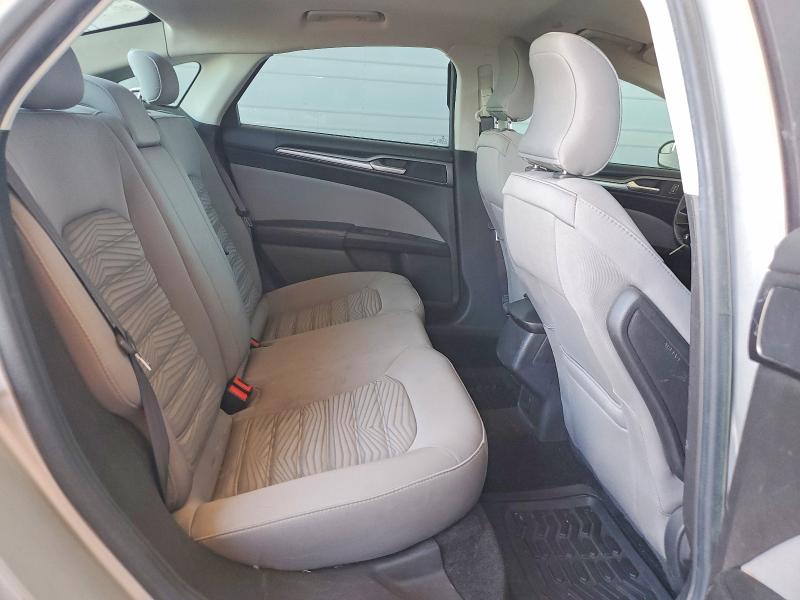 55191616 :رقم المزاد ، 3FA6P0UU3GR356753 vin ، 2016 Ford Fusion مزاد بيع