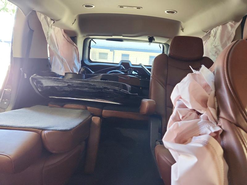 53648106 :رقم المزاد ، 1GYS4CKJ5LR283820 vin ، 2020 Cadillac Escalade مزاد بيع