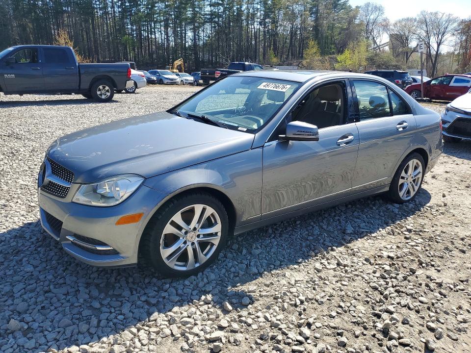 Продажа на аукционе авто 2014 Mercedes-benz C, vin: WDDGF4HB7ER305899, номер лота: 49776676