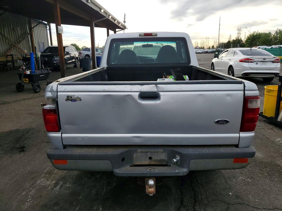 49499536 :رقم المزاد ، 1FTYR14U52PA99677 vin ، 2002 Ford Ranger مزاد بيع