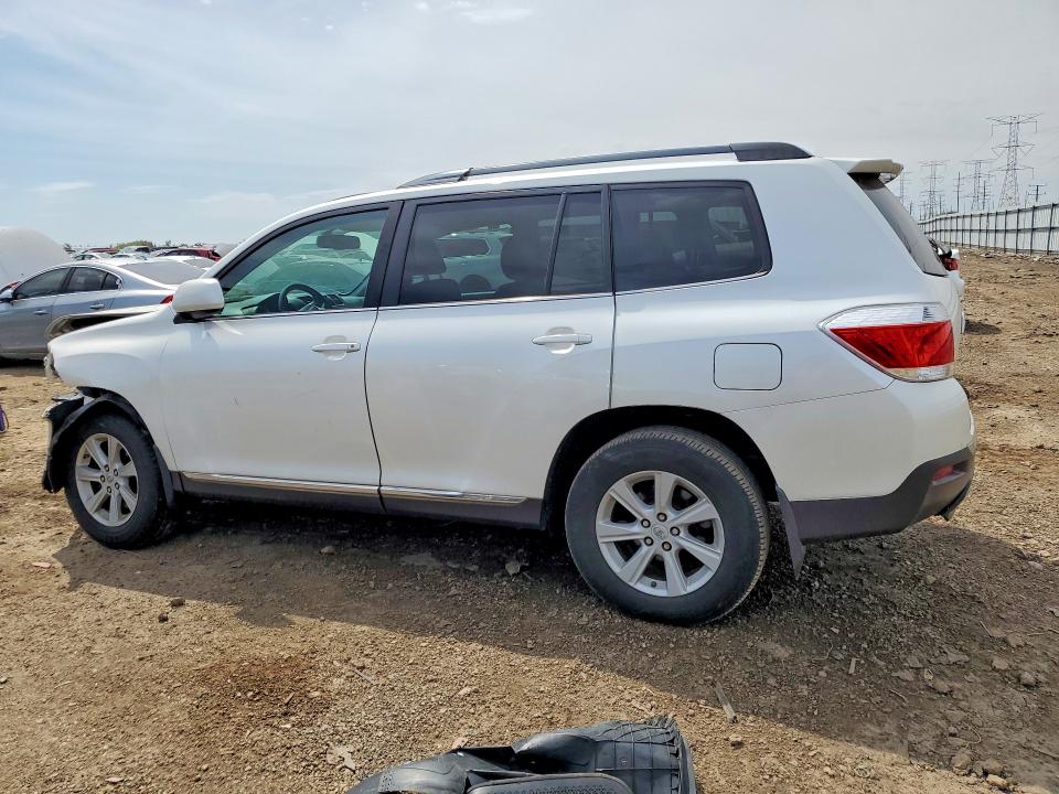 52879506 :رقم المزاد ، 5TDBK3EH9DS197983 vin ، 2013 Toyota Highlander مزاد بيع