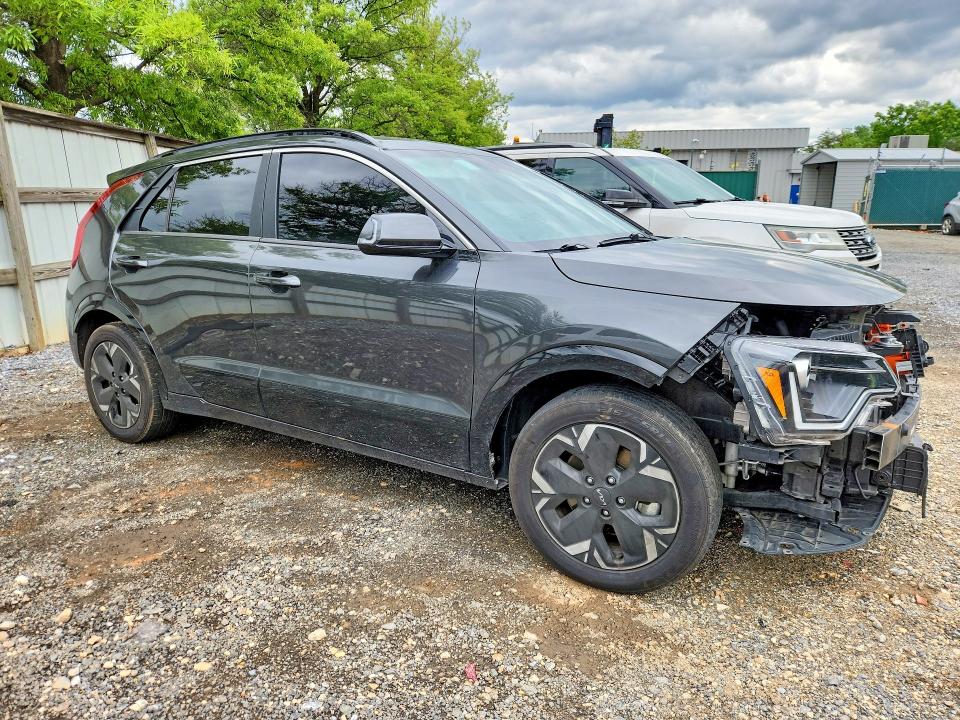 2023 Kia Niro მანქანა იყიდება აუქციონზე, vin: KNDCR3L15P5056019, აუქციონის ნომერი: 53588636