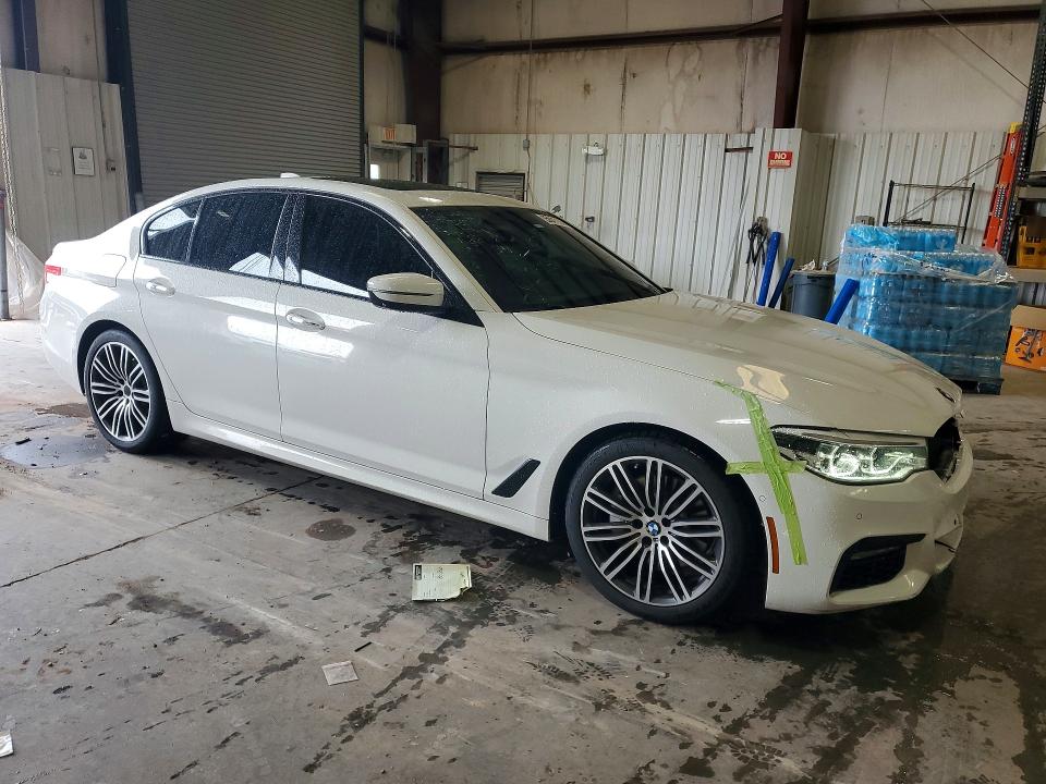 55041136 :رقم المزاد ، WBAJE5C51HG477661 vin ، 2017 Bmw 540 مزاد بيع