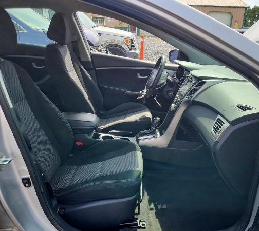 Продаж на аукціоні авто 2017 Hyundai Elantra Gt, vin: KMHD35LH9HU384464, номер лоту: 55206456