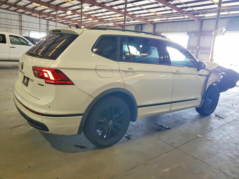 Продажа на аукционе авто 2022 Volkswagen Tiguan, vin: 3VV8B7AX6NM107884, номер лота: 53479046