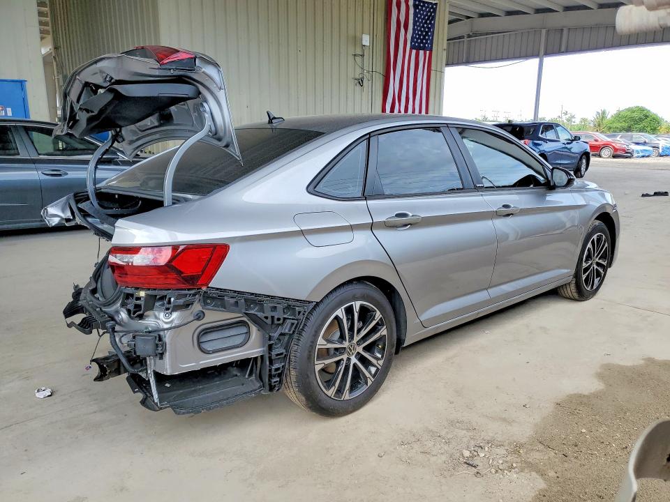 2025 Volkswagen Jetta მანქანა იყიდება აუქციონზე, vin: 3VWBX7BUXSM103145, აუქციონის ნომერი: 53252366