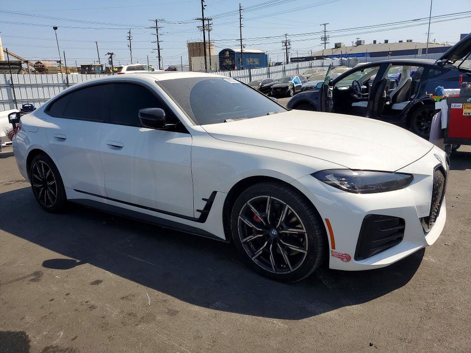 54532316 :رقم المزاد ، WBY43AW06RFS63074 vin ، 2024 Bmw I4 مزاد بيع