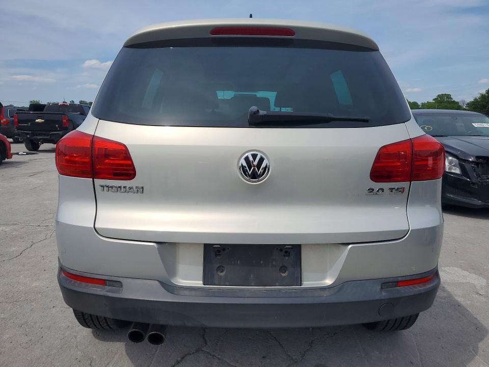 2015 Volkswagen Tiguan მანქანა იყიდება აუქციონზე, vin: WVGAV7AX0FW566395, აუქციონის ნომერი: 51887056