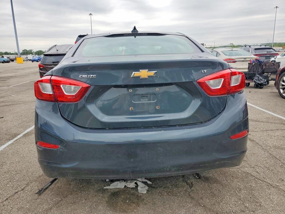 Aukcja sprzedaży 2018 Chevrolet Cruze, vin: 1G1BE5SM6J7144483, numer aukcji: 51853276