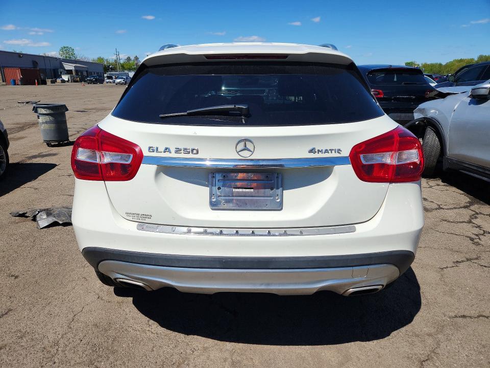 51637176 :رقم المزاد ، WDCTG4GB8GJ244002 vin ، 2016 Mercedes-benz Gla مزاد بيع