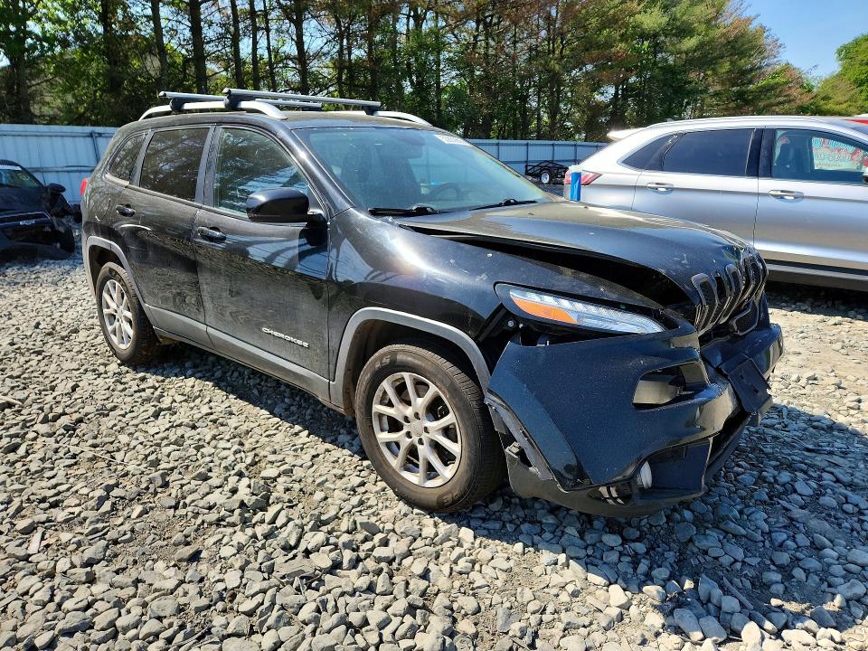 2017 Jeep Cherokee მანქანა იყიდება აუქციონზე, vin: 1C4PJMCS9HW636554, აუქციონის ნომერი: 53833606