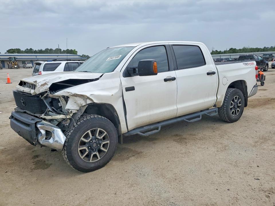 53437696 :رقم المزاد ، 5TFDW5F14GX557041 vin ، 2016 Toyota Tundra مزاد بيع