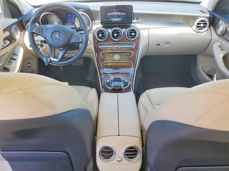 53027576 :رقم المزاد ، 55SWF4KB4FU065019 vin ، 2015 Mercedes-benz C مزاد بيع