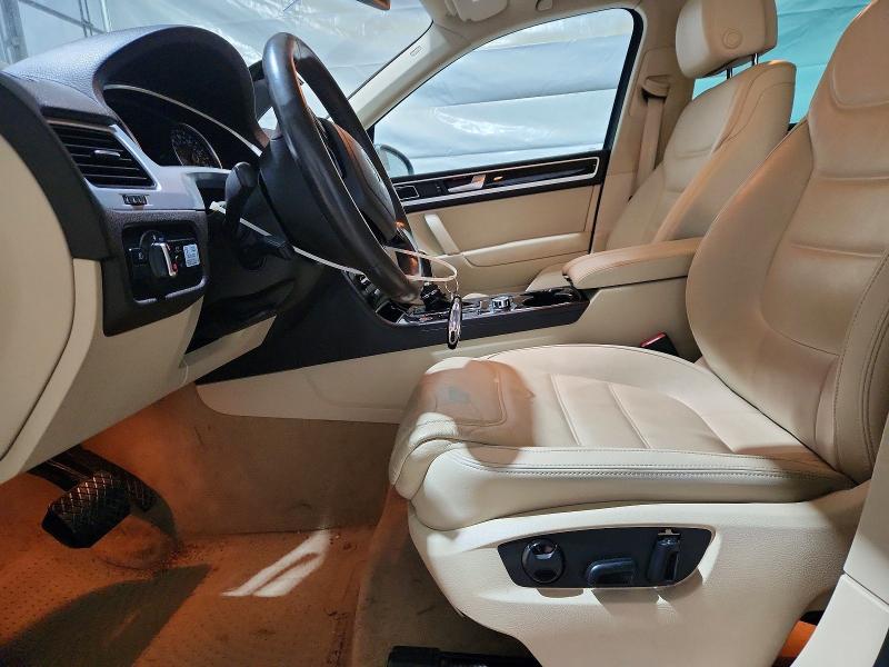 Продажа на аукционе авто 2013 Volkswagen Touareg, vin: WVGEP9BP0DD013759, номер лота: 54440776