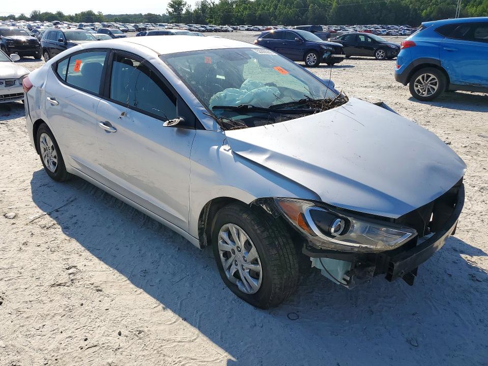 2017 Hyundai Elantra მანქანა იყიდება აუქციონზე, vin: KMHD74LF4HU070900, აუქციონის ნომერი: 53399266