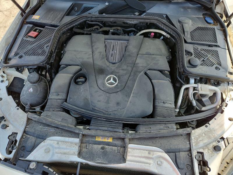 55326096 :رقم المزاد ، 55SWF6GB1FU030555 vin ، 2015 Mercedes-benz C مزاد بيع