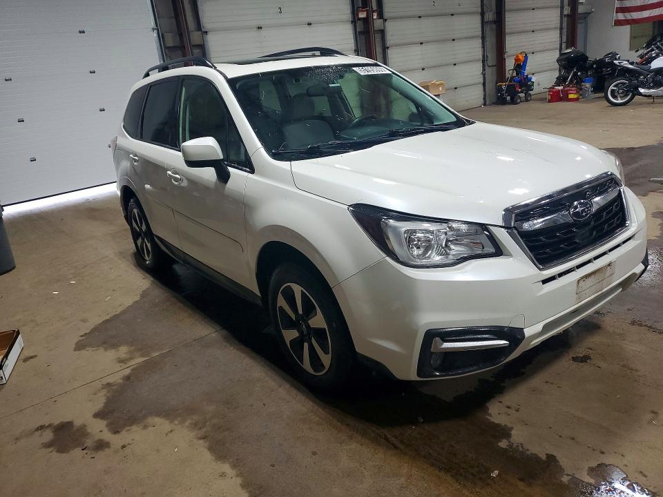 2018 Subaru Forester მანქანა იყიდება აუქციონზე, vin: JF2SJAGC9JH498344, აუქციონის ნომერი: 55195896