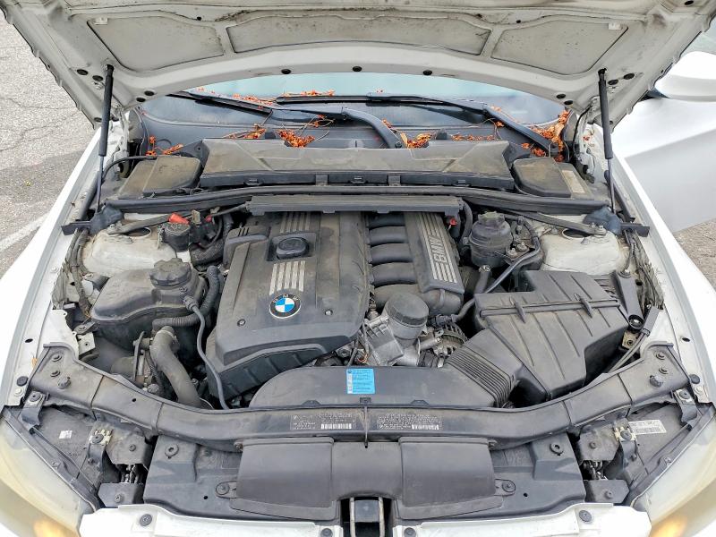 54844666 :رقم المزاد ، WBAPH5C53BA441983 vin ، 2011 Bmw 328 مزاد بيع