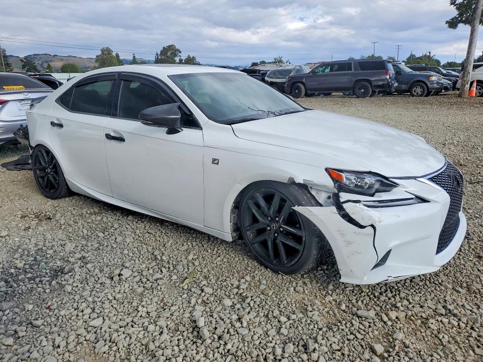 Продажа на аукционе авто 2015 Lexus Is, vin: JTHBF1D2XF5062220, номер лота: 52500486
