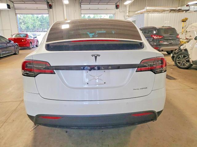 Продаж на аукціоні авто 2019 Tesla Model X, vin: 5YJXCAE20KF197164, номер лоту: 53267126
