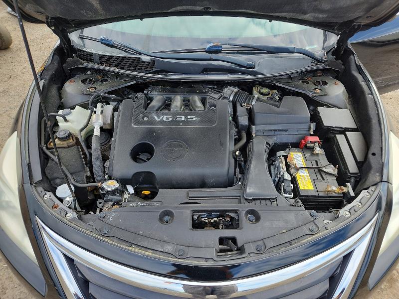 52542346 :رقم المزاد ، 1N4BL3AP1FC114390 vin ، 2015 Nissan Altima مزاد بيع