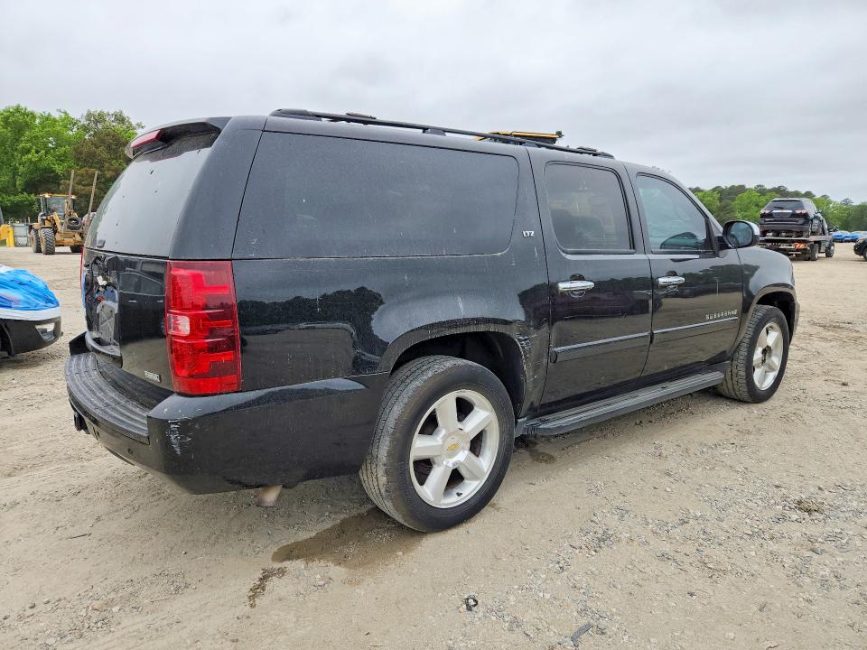 2007 Chevrolet Suburban მანქანა იყიდება აუქციონზე, vin: 1GNFK16347R398936, აუქციონის ნომერი: 54698876