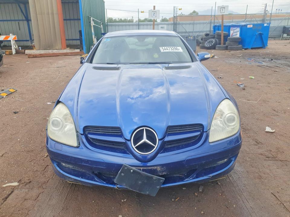 54473286 :رقم المزاد ، WDBWK56F85F025308 vin ، 2005 Mercedes-benz Slk مزاد بيع