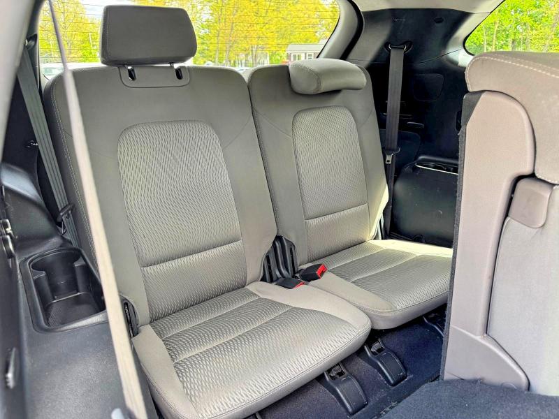 Продаж на аукціоні авто 2017 Hyundai Santa Fe, vin: KM8SMDHF6HU209448, номер лоту: 53585236