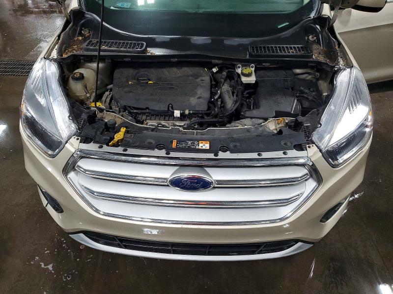 55536796 :رقم المزاد ، 1FMCU9GD3JUB56246 vin ، 2018 Ford Escape مزاد بيع