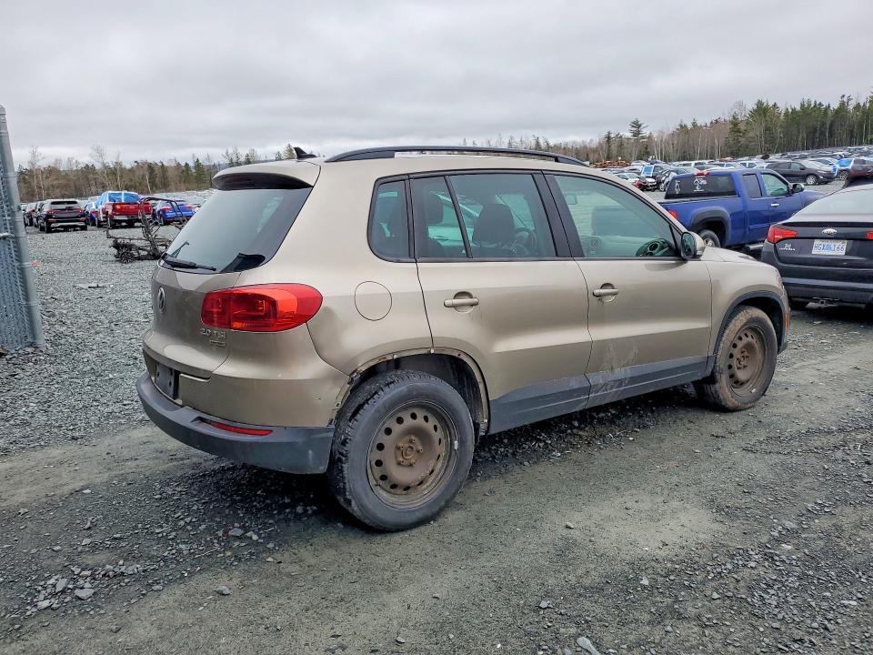 Продаж на аукціоні авто 2015 Volkswagen Truck/van Tiguan 2.0 Tsi 4dr A, vin: WVGJV7AX9FW012188, номер лоту: 53002026