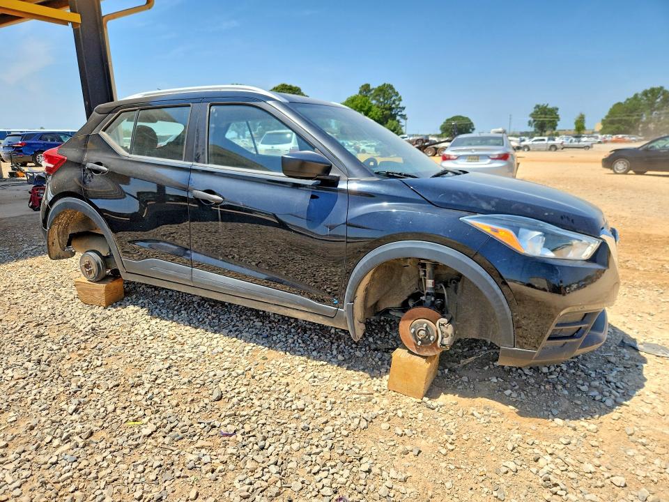 Aukcja sprzedaży 2018 Nissan Kicks, vin: 3N1CP5CU4JL529995, numer aukcji: 53988206