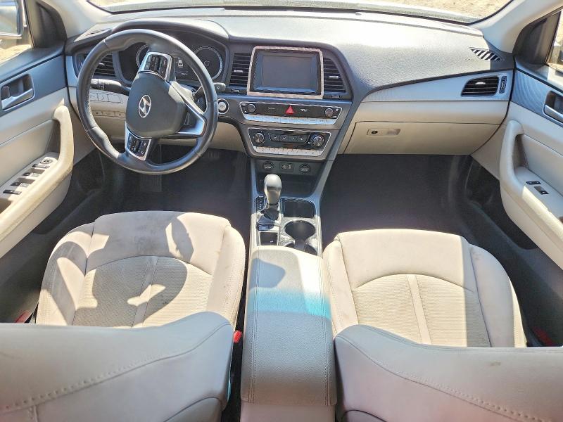52246706 :رقم المزاد ، 5NPE34AF2JH687137 vin ، 2018 Hyundai Sonata مزاد بيع