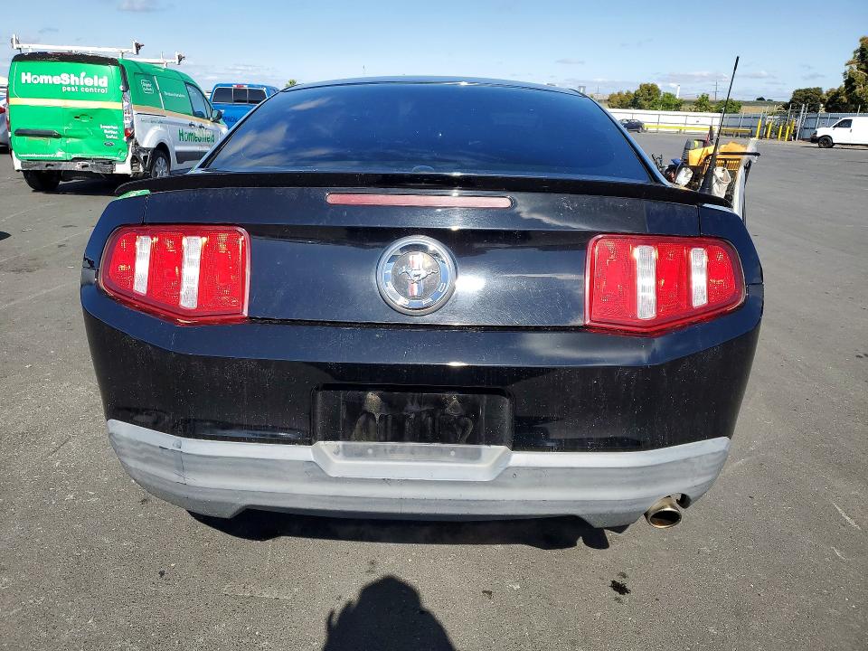 Продажа на аукционе авто 2010 Ford Mustang, vin: 1ZVBP8AN1A5177137, номер лота: 55098416