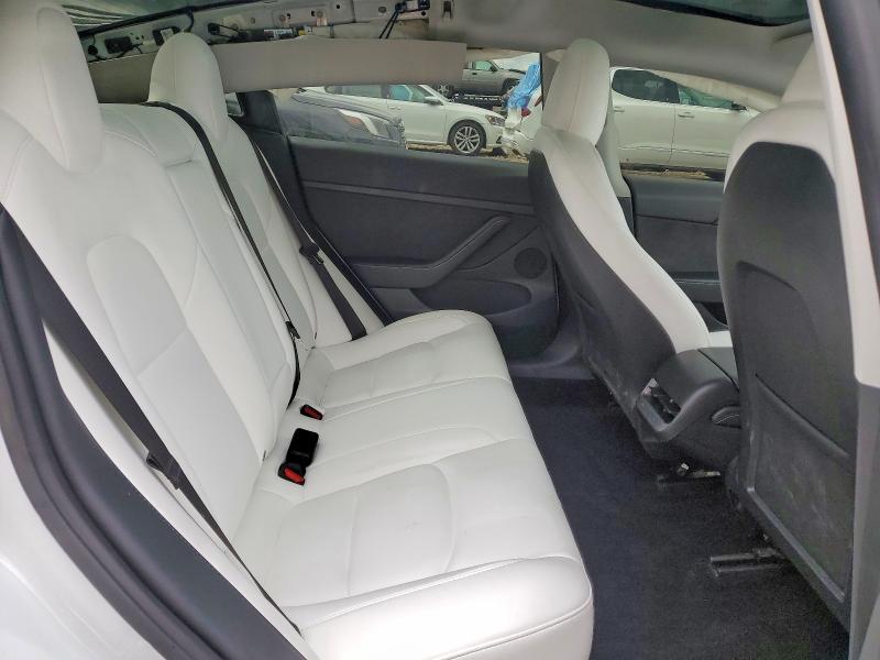 52915826 :رقم المزاد ، 5YJ3E1EA1PF611706 vin ، 2023 Tesla Model 3 مزاد بيع