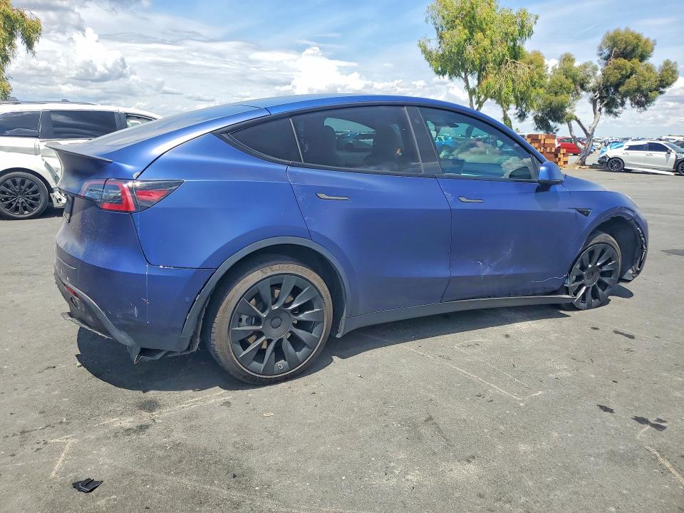 Продажа на аукционе авто 2022 Tesla Model Y, vin: 7SAYGDEE6NF339593, номер лота: 54918426