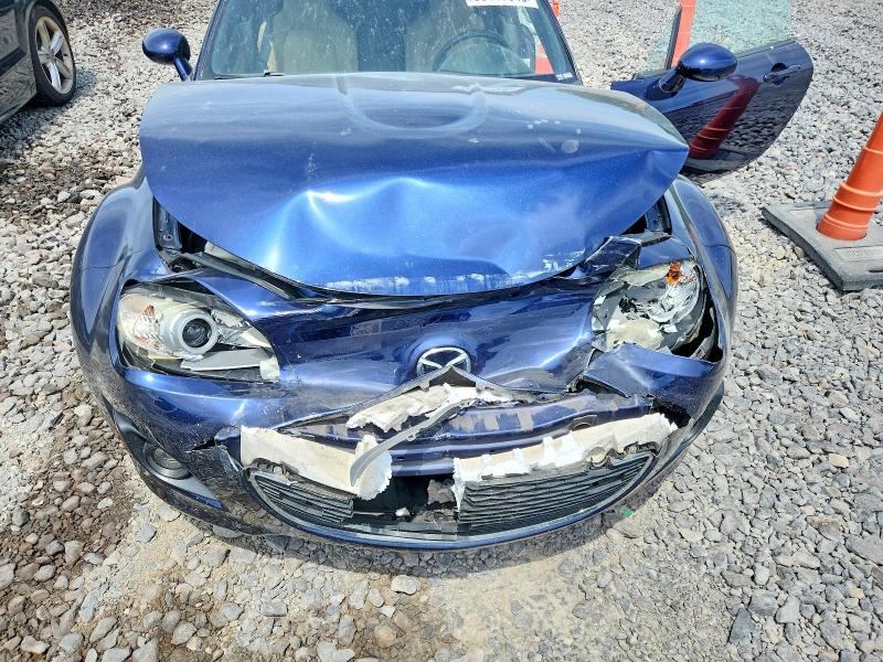 55417846 :رقم المزاد ، JM1NC2NF3B0214196 vin ، 2011 Mazda Mx-5 Miata مزاد بيع