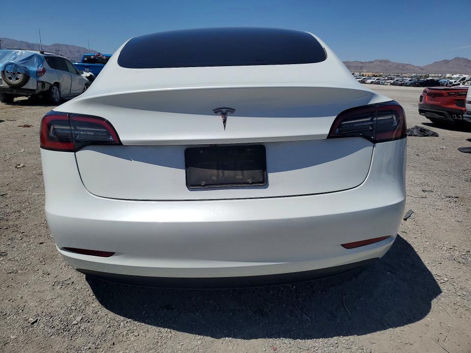 Продажа на аукционе авто 2023 Tesla Model 3, vin: 5YJ3E1EA1PF398661, номер лота: 55218606