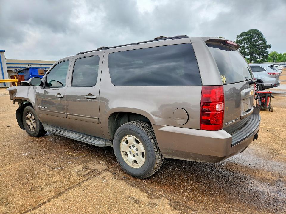 Продажа на аукционе авто 2013 Chevrolet Suburban, vin: 1GNSCHE03DR376840, номер лота: 54451956