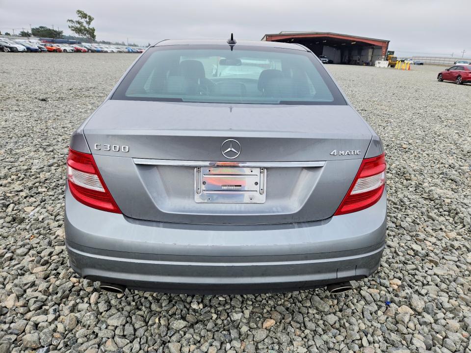 2010 Mercedes-benz C მანქანა იყიდება აუქციონზე, vin: WDDGF8BB3AF400486, აუქციონის ნომერი: 54445256