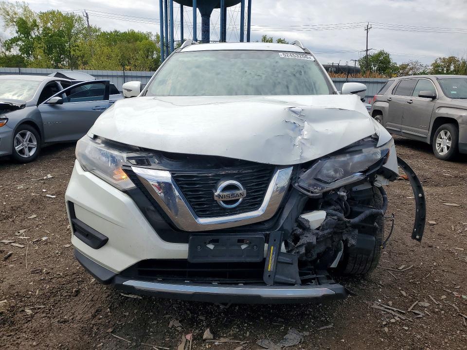 Auction sale of the 2017 Nissan Rogue, vin: KNMAT2MV3HP568596, lot number: 52453206