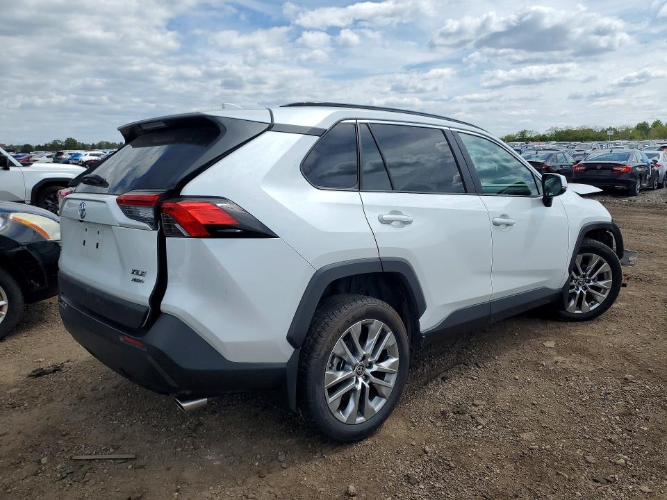 52693606 :رقم المزاد ، 2T3A1RFV3RW456348 vin ، 2024 Toyota Rav4 مزاد بيع