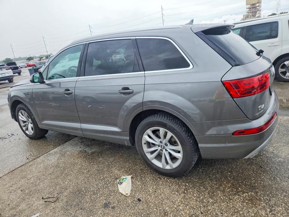 2017 Audi Q7 მანქანა იყიდება აუქციონზე, vin: WA1LAAF70HD027167, აუქციონის ნომერი: 54268896